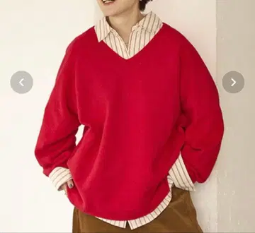 미사용 새상품 스튜디오 클립 7게이지 울 믹스 스티치 V넥 니트