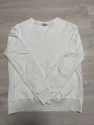 레미 리프 트레이닝복 화이트