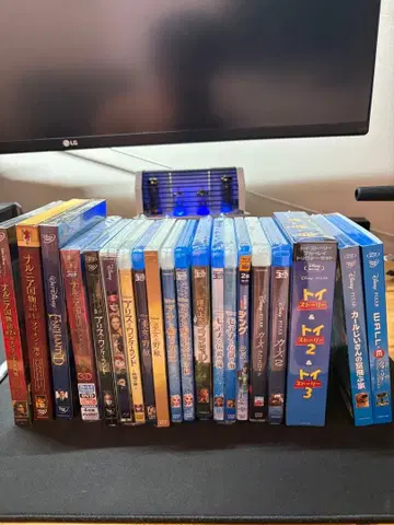 연말 특별 세트 디즈니/픽사 작품 Blu-ray