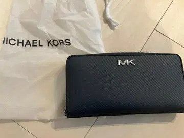 마이클코어스 장지갑