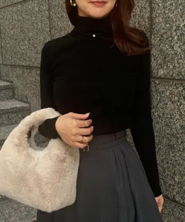 anuans 캐시미어 블렌드 핏 리브 니트 풀오버 블랙