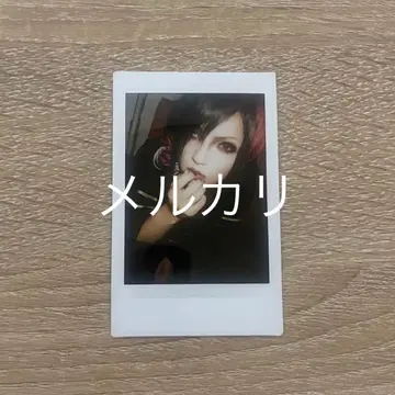 DEZERT 치아키 chiaki 폴라로이드