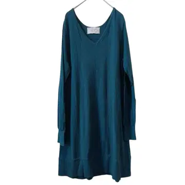 누아르 V넥 니트 원피스 그린 계열 (1) 무지 체형 커버