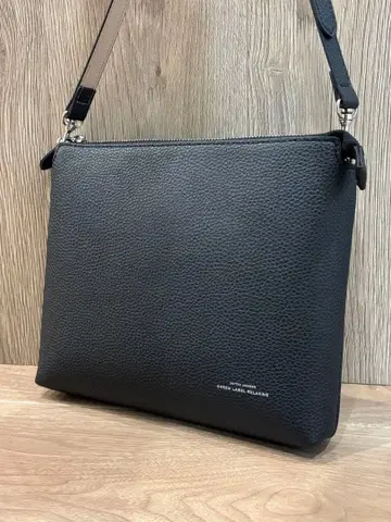 새상품급 GREEN LABEL RELAXING 숄더백 블랙