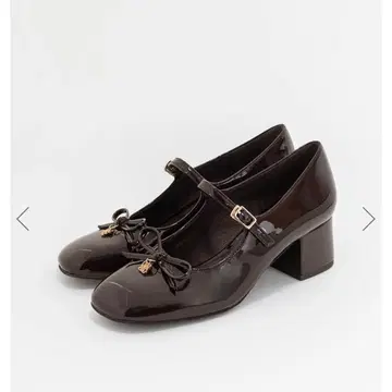 RANDA 모노그램 부품 멜리 제인 펌프스