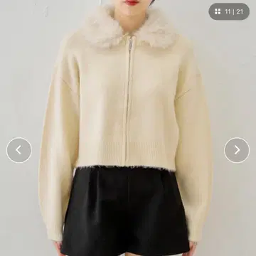 [ CHICO ] 옷깃 퍼 지퍼 니트 가디건