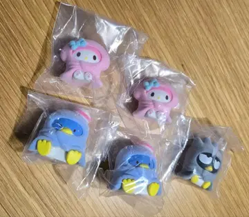 [ 미사용 새상품 ] 산리오 캐릭터즈 이불 뒤집어쓰기 6개 세트