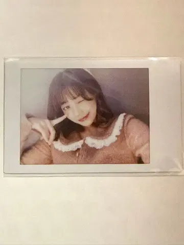 CUTIESTREET 이타쿠라 카나 발렌타인 의상 폴라로이드