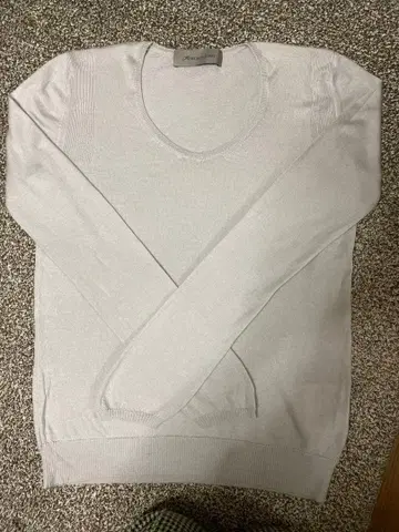 더 시크릿 클로젯 캐시미어 실크 니트