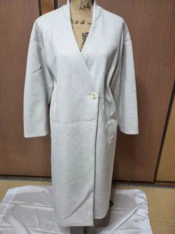 라이트 그레이 롱 코트 사이즈 38