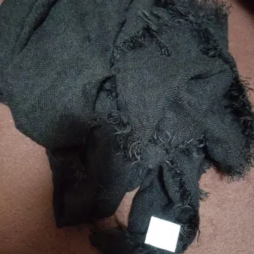 피치 존 블랙 프린지 달린 머플러