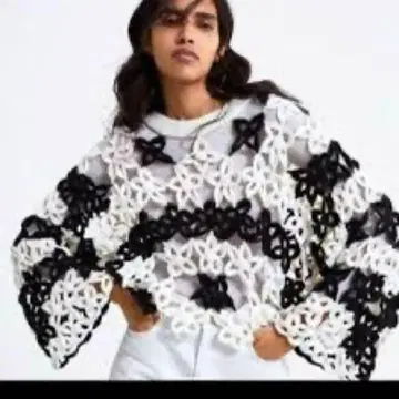 레어 ZARA 니트 크로셰 플라워 니트 꽃무늬 플레어 슬리브 M
