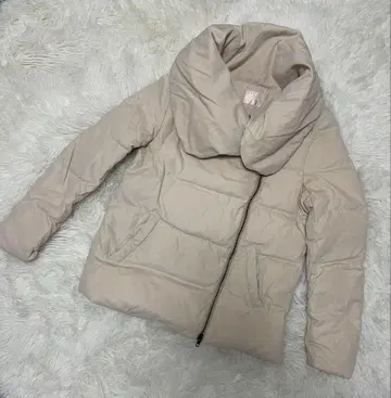 아이보리 다운 자켓 복슬복슬