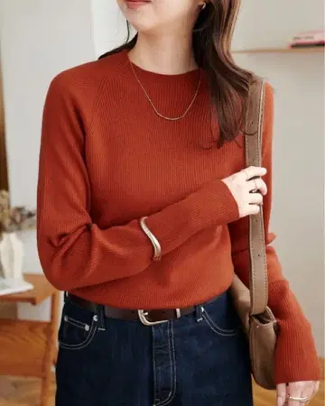 리브 하이넥 풀오버 오렌지 계열 기타