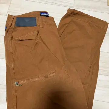 patagonia 벤가락 팬츠 30 사이즈 브라운
