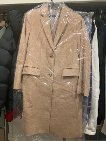 유니클로 베이지 싱글 버튼 체스터 코트