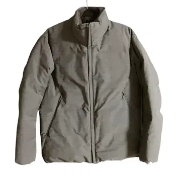 B&Y 코마츠 마테레 스탠드 카라 다운 자켓 M