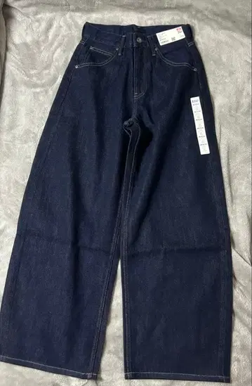 유니클로 배기 커브 진 기장 짧음+ 네이비 24