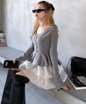 ROYAL PARTY 도킹 페플럼 니트 앙상블