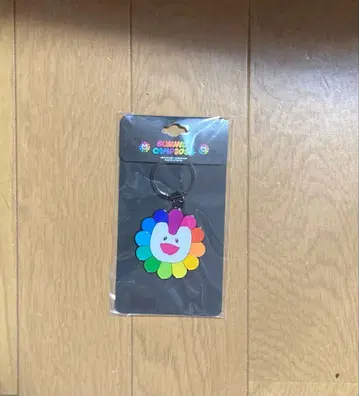 Bunnies Camp NewJeans 무라카미 타카시 콜라보레이션