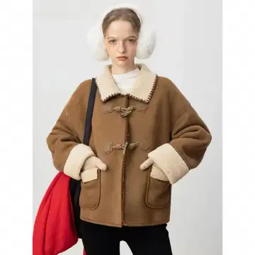 EGGKA 페이크 스웨이드 시어링 트림 토글 자켓