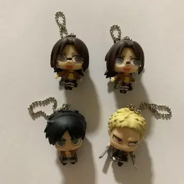 레어 진격의 거인 카라콜레 4체 세트