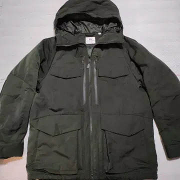 유니클로 x 화이트 마운티니어링 하이브리드 다운 오버사이즈 파카 S