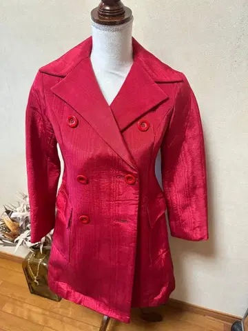 빨간색 테일러드 자켓 더블 버튼