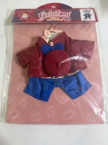 젤라토니 옷 갈아입기 의류 빨간색과 파랑