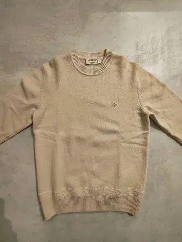 메종 키츠네 니트