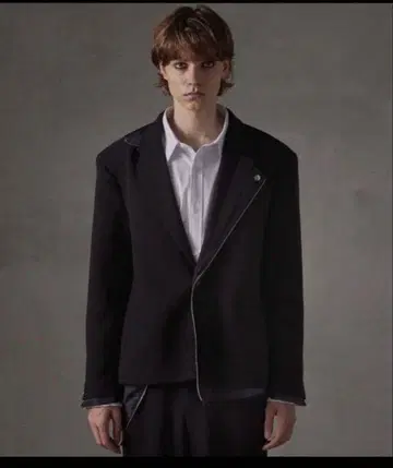 grancy 테일러드 셋업 블랙 L 사이즈