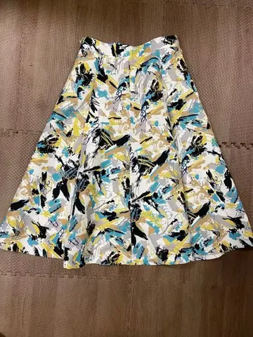 [새상품급] 마이 스트라다 Mystrada 스커트