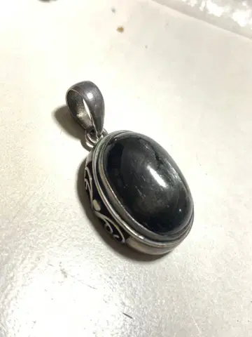 다이옵사이드 블랙스타 실버 925 펜던트