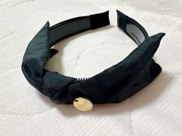 Vivanti 블랙 헤어밴드 꼬임 디자인