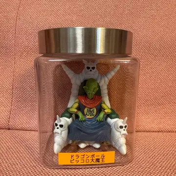 드래곤볼 피콜로 왕좌 피규어