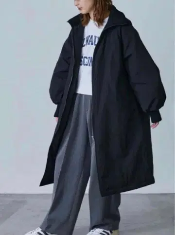 CIAOPANICTYPY 스탠드 카라 볼륨 슬리브 코트 블랙