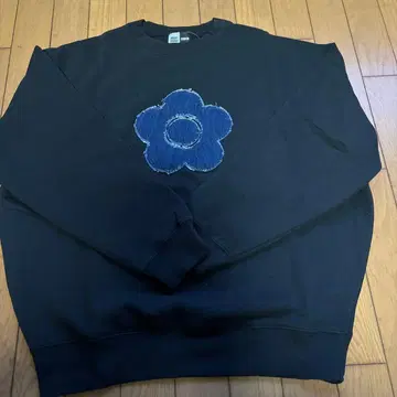 택 포함 새상품 MARY QUANT x PUBLUX 콜라보 맨투맨