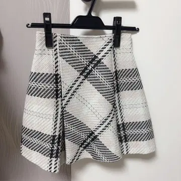 SNIDEL 스나이델 로빙 체크 스커트 아이보리