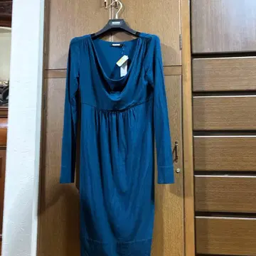 DKNY 다크 블루 긴팔 원피스