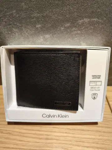 미사용 새상품 Calvin Klein 31CK130009 지갑