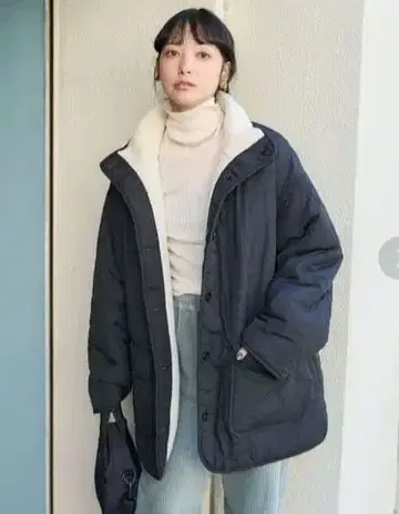 하이넥 리버서블 보아 퀼팅 코트 프릭스스토어