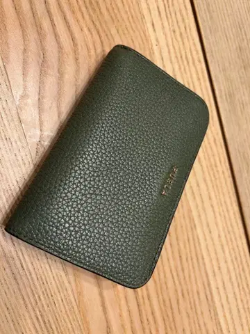 FURLA 올리브 그린 이단 접이식 지갑 가죽