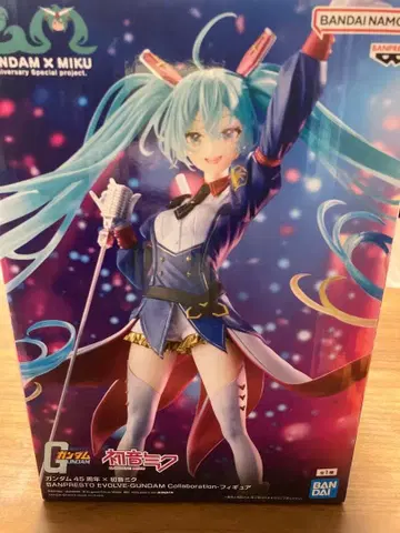 하츠네 미쿠 GUNDAM 콜라보 피규어 약 15cm