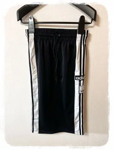 P1 아디다스 아디브레이크 스커트 H39022 블랙 S