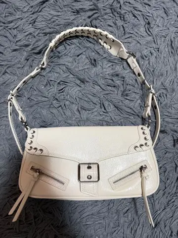 MNG 망고 화이트 핸드백