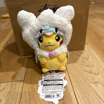 메가틸타리스의 판초를 입은 피카츄