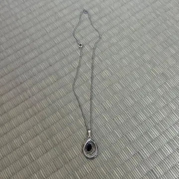 실버 블랙스톤 목걸이 새상품급