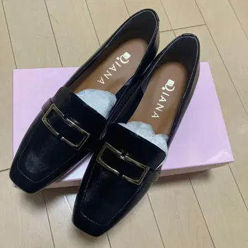 새상품 DIANA 버클 로퍼 블랙 23.5