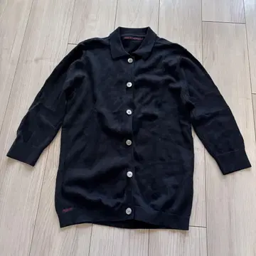 마드모아젤 논논 소매 하트 자수 카라 부착 가디건 7부 소매