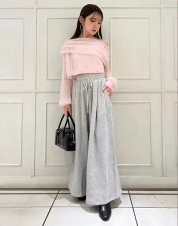 [ 익명 배송 새상품급 ] 스나이델 맨투맨 턱 와이드 팬츠 허리밴딩